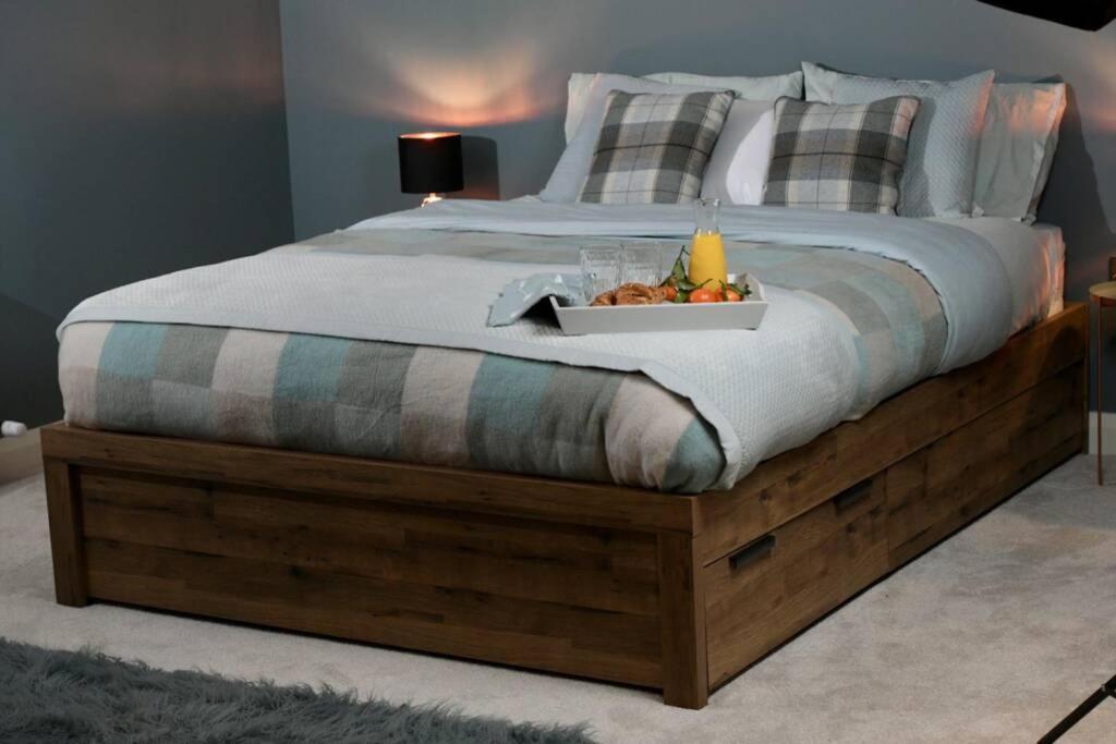 Dungiven Flanders Loft Luxury Apartment With Sauna מראה חיצוני תמונה