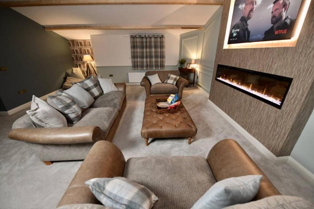 Dungiven Flanders Loft Luxury Apartment With Sauna מראה חיצוני תמונה